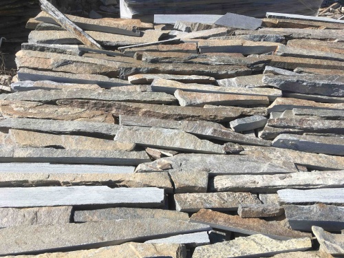 Горбушка златолит мультиколор для облицовки купить в Верещагино