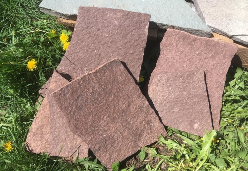 Плитняк лемезит бордовый для цоколя 1,5-2 см купить в Верещагино