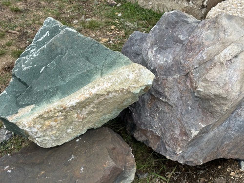 Камни для ландшафтного дизайна зелёные 10-60 килограмм купить в Верещагино