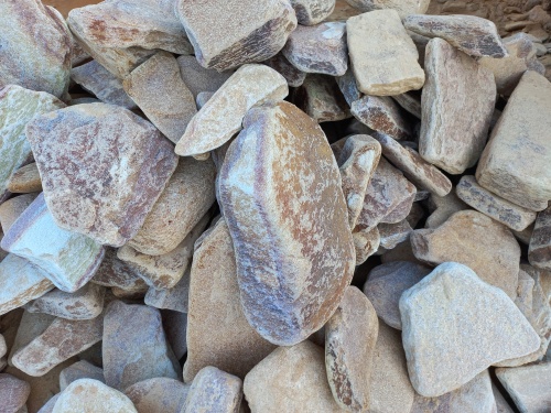 Златолит жёлтый, жёлто-зелёный глыбки и валуны для ланшафтного дизайна купить в Верещагино