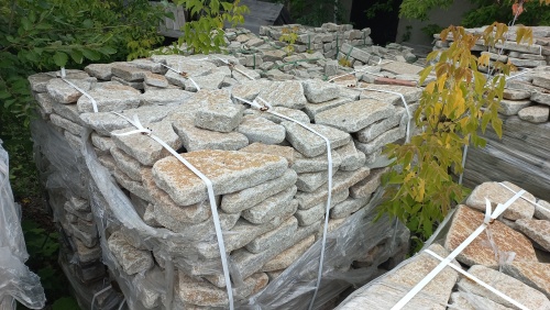 Гранитный плитняк галтованный для парковки купить в Верещагино