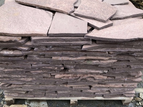 Плитняк лемезит бордовый для облицовки цоколя 20-25 мм  купить в Верещагино