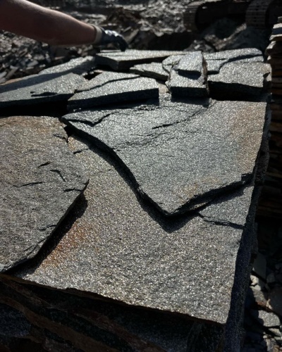 Плитняк златолит серебристый для фасада купить в Верещагино