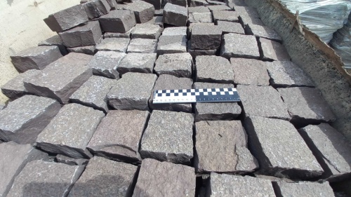 Лемезит колотая брусчатка 10 * 10 см. для парковки купить в Верещагино